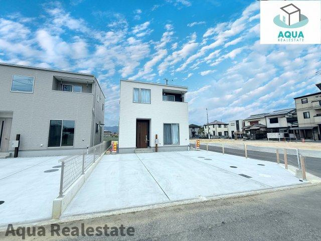 オール電化デザイナーズハウス高松市元山町⑰の駐車場|駐車場です