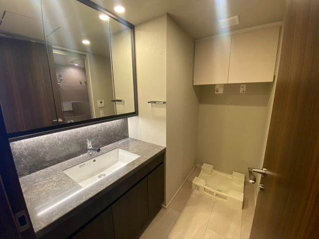 グランドメゾン北堀江レジデンスの洗面所