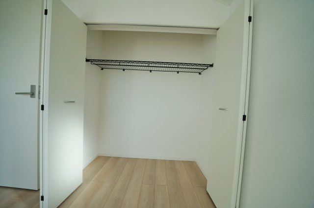 【横浜市瀬谷区二ツ橋町543-5全3棟新築戸建て】★仲介手数料無料★（二ツ橋小学校・東野中学校）の収納