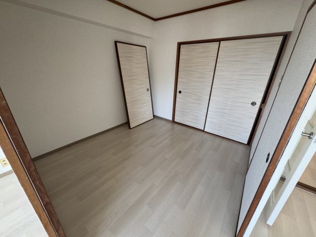 山吉ビルの寝室