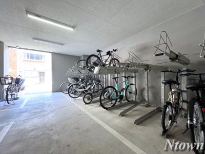 【その他共用部分】 | エステムプラザ名古屋栄プレミアム | 駐輪場です