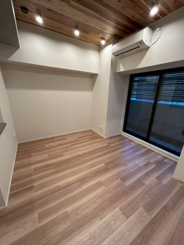 シーズンフラッツ新大塚の居間・リビング