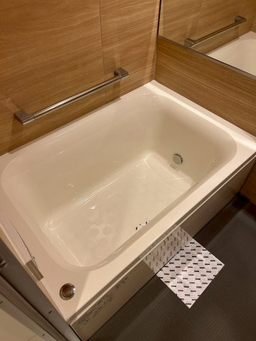 シーズンフラッツ新大塚の浴室