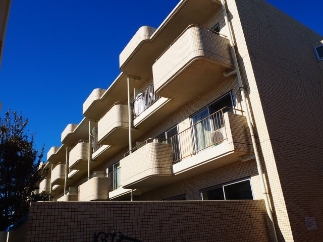 ライオンズマンション鎌倉　新規内装フルリフォーム済の外観