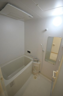 【浴室】 | エフパルク県庁前 | 別号室の写真になります。現況優先。