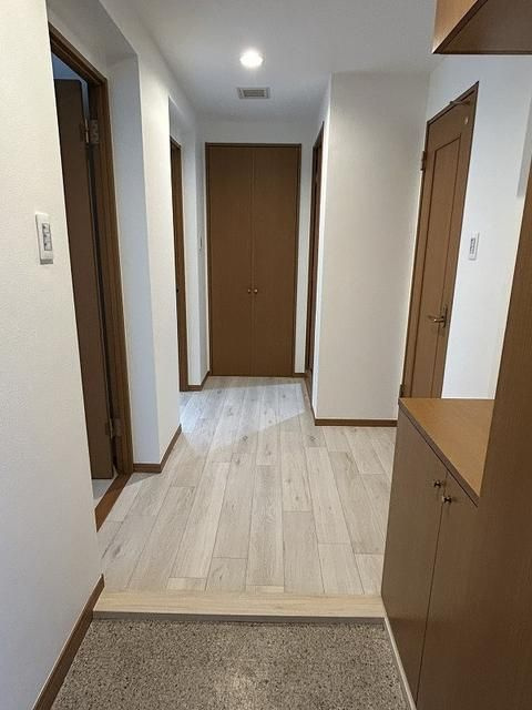 元麻布フォレストプラザⅡの玄関