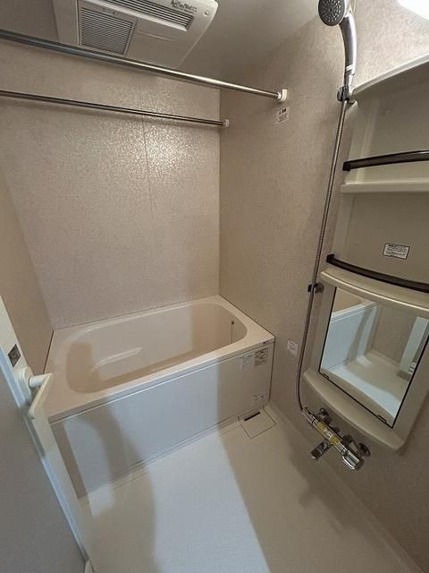 元麻布フォレストプラザⅡの浴室