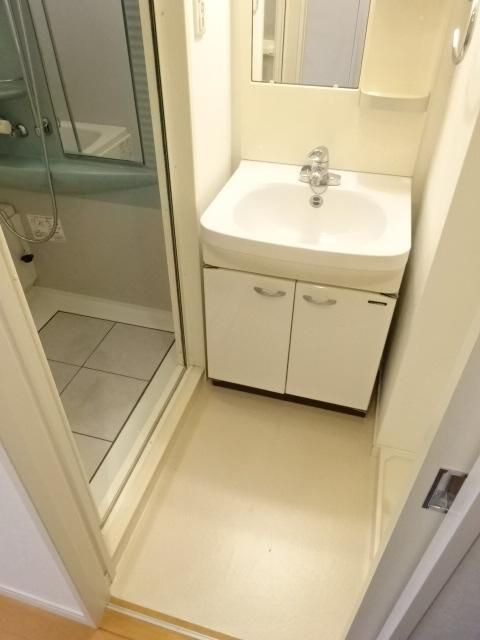 エンクレスト薬院の洗面所