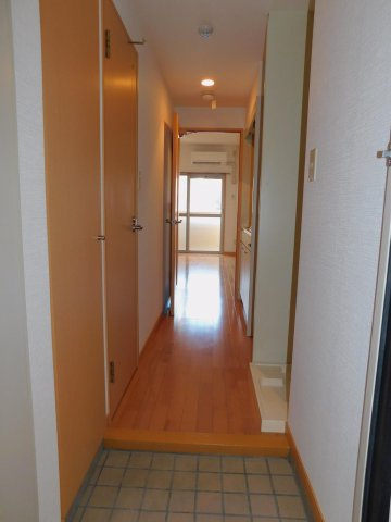 コンドミニアム薬院駅の玄関