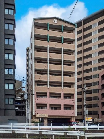 コンドミニアム薬院駅の外観