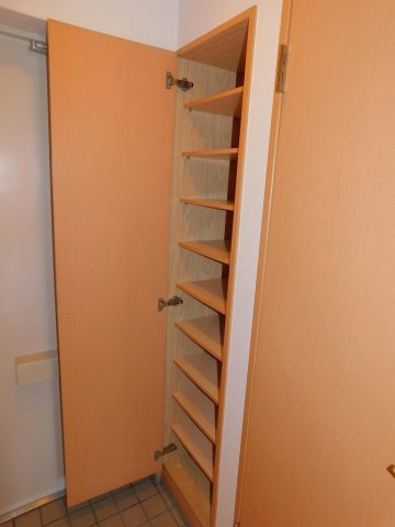 コンドミニアム薬院駅の収納