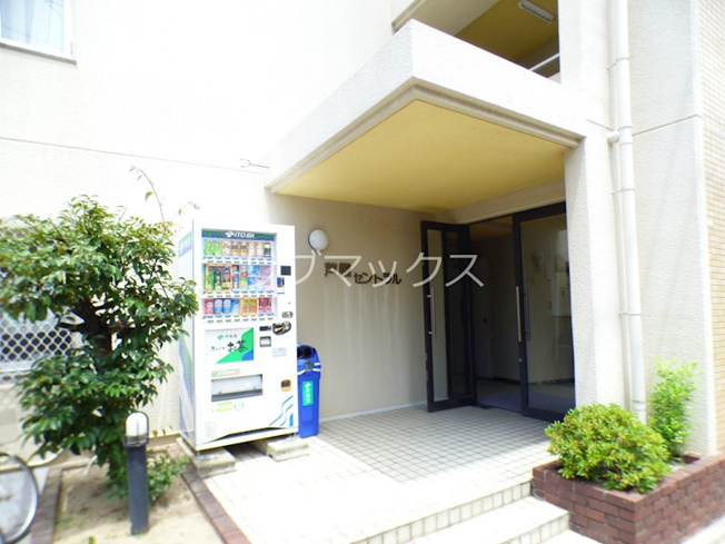 【エントランス】