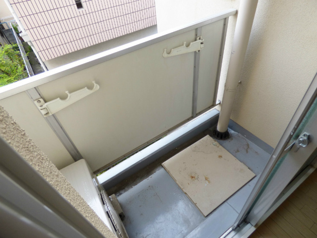 【バルコニー】