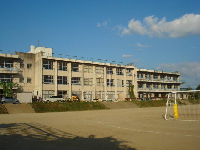 オレンジコートの周辺|伊達小学校まで75ｍ