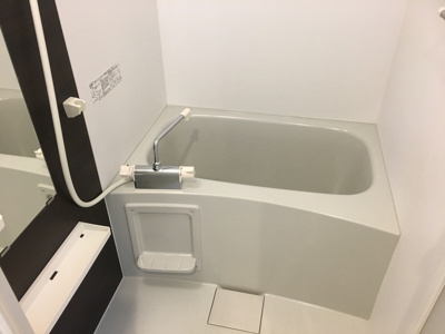 【浴室】 | リブリ・ヴィヴェンテ