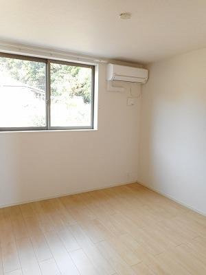 アイズ　ガーデンＢの内装