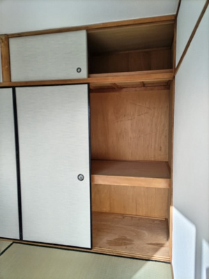 ★押し入れタイプの収納★