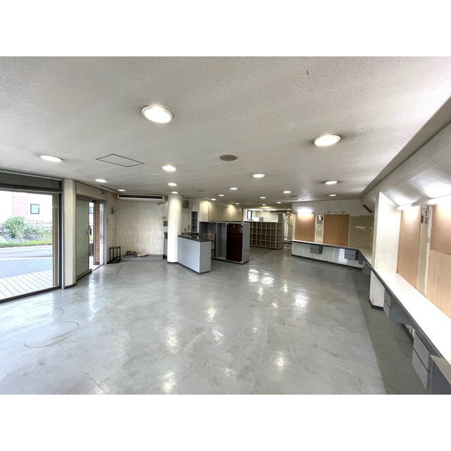 羽島郡笠松町月美町の店舗一部のその他