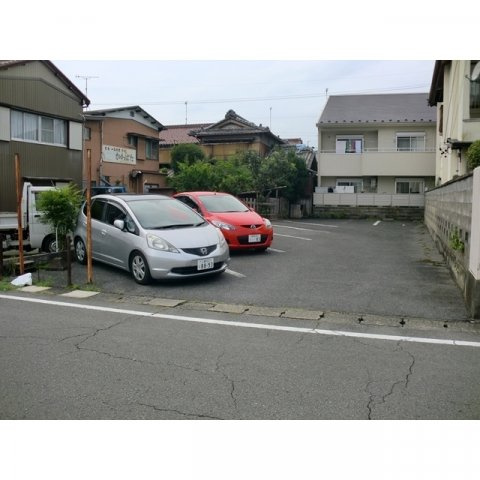岐阜市光町１丁目の駐車場