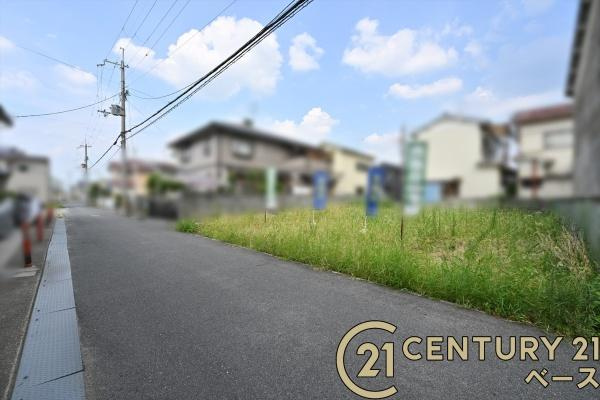 橿原市石原田町 ／新築一戸建の前面道路含む現地写真|■現地撮影写真■道路と高低差の少ないフラットな敷地です！