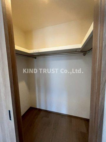 プレジオ梅田の収納|便利な収納スペースです