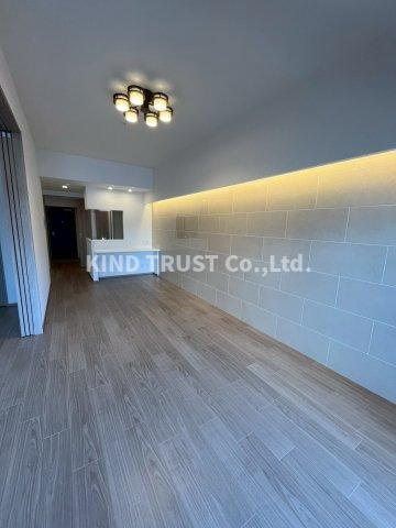 プレジオ梅田の内装|明るい室内です