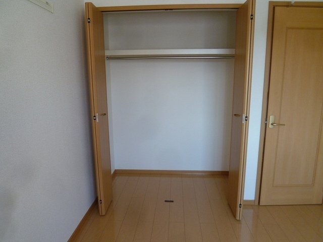 ラ　フォレスタ　Ⅱの収納|便利な収納スペースです