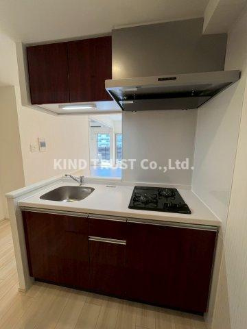 プレジオ梅田のキッチン|コンパクトなキッチンで掃除もラクラク