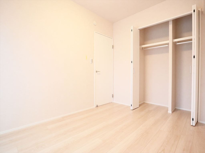 【収納】 | ライオンズマンション今宿 | 各部屋にはクローゼットを完備しています！収納が多いお家はすっきりして快適空間です