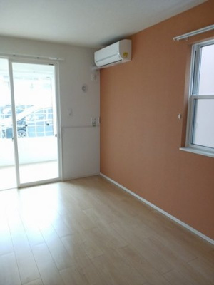 【居間・リビング】 | クレセントＡ | おしゃれな居間です