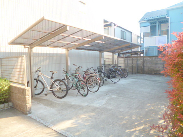 へーベルメゾン井の頭のその他共用部分|★敷地内自転車置き場★