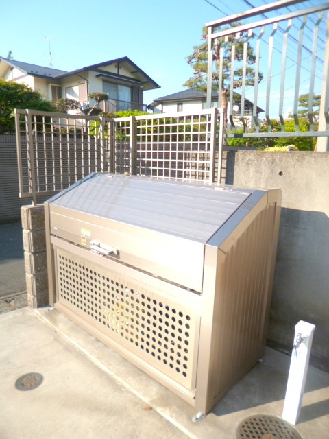 へーベルメゾン井の頭のその他共用部分|★敷地内ゴミストッカー★