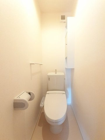 エトワール・Ｋのトイレ|ゆったりとした空間のトイレです