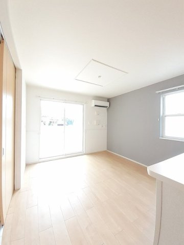 フランメゾン南沖洲Ｂの居間・リビング|おしゃれなリビングです