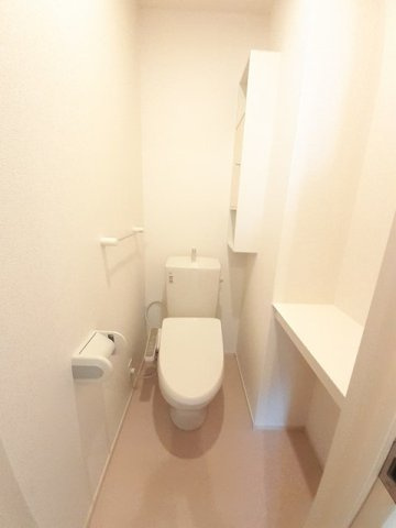 グランデ　成長　Ａのトイレ|ゆったりとした空間のトイレです