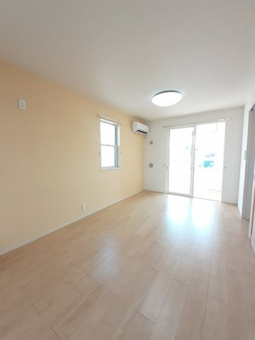 グランデ　成長　Ａの居間・リビング|おしゃれなリビングです