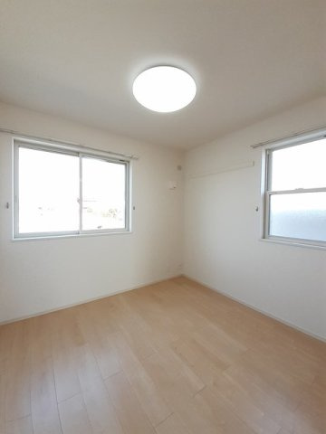 グランデ　成長　Ａの内装|内装は落ち着いています