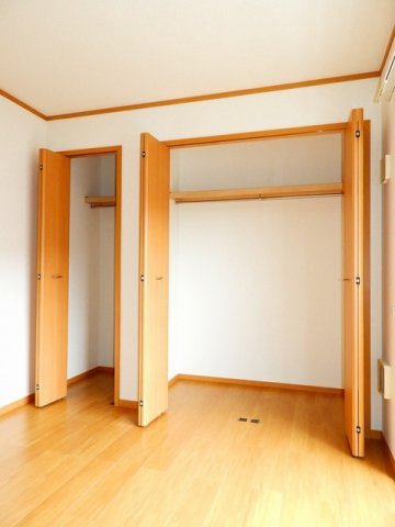 ソレイユ２番館の収納|専用の収納スペースです