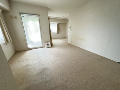 【居間・リビング】 | コスタ・ミラにしきのはま1番館 | LDK