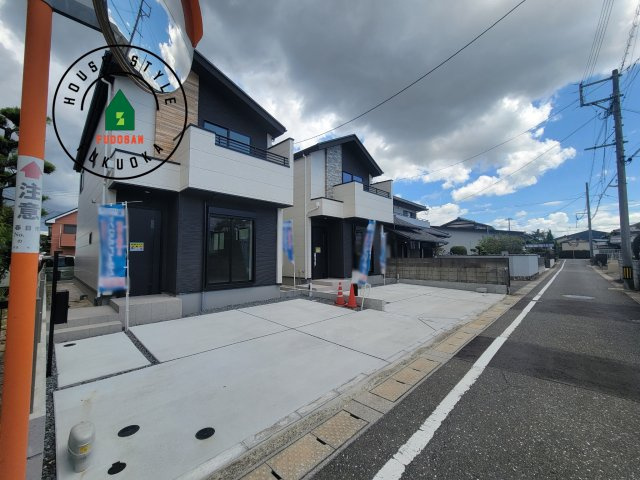 春日市惣利6丁目第1-2棟（1号棟）　の前面道路含む現地写真|見学の時間などお気軽にお問い合わせ下さい。