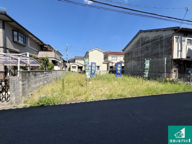 橿原市石原田町　新築一戸建ての外観|周辺は落ち着いた街並みの住宅地！子育てがしやすい住環境です！まだ未完成ですが、現地でしかわからない事もございます。是非一度ご覧ください。