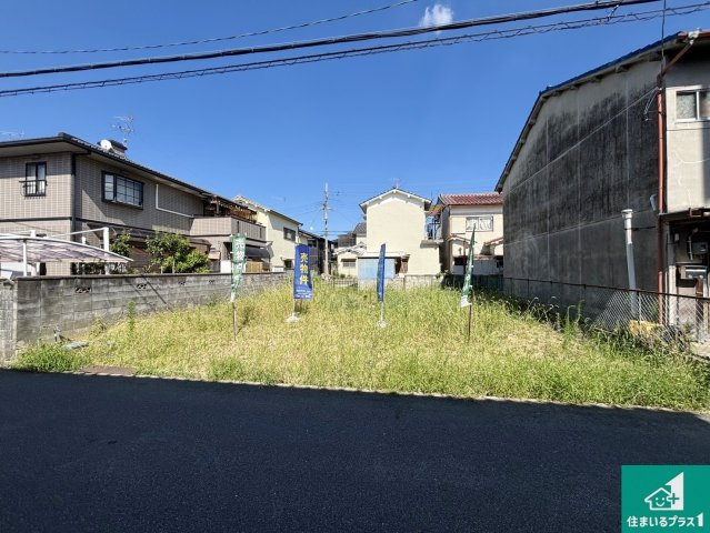 橿原市石原田町　新築一戸建ての外観|周辺は落ち着いた街並みの住宅地！子育てがしやすい住環境です！まだ未完成ですが、現地でしかわからない事もございます。是非一度ご覧ください。