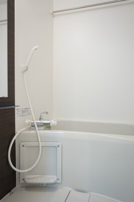 リブリ・アイネの浴室|日々の疲れを癒すお風呂付です