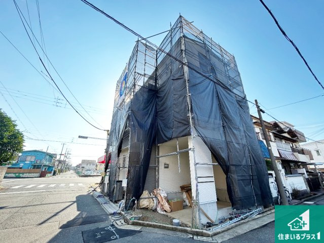 堺市西区浜寺船尾町西　新築一戸建ての外観|周辺は落ち着いた街並みの住宅地！子育てがしやすい住環境です！まだ未完成ですが、現地でしかわからない事もございます。是非一度ご覧ください。
