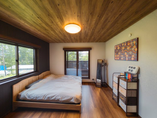 中軽井沢 2023年竣工の中古戸建の洋室