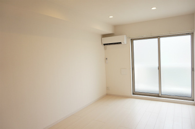 【その他】 | リブリ・アイネ