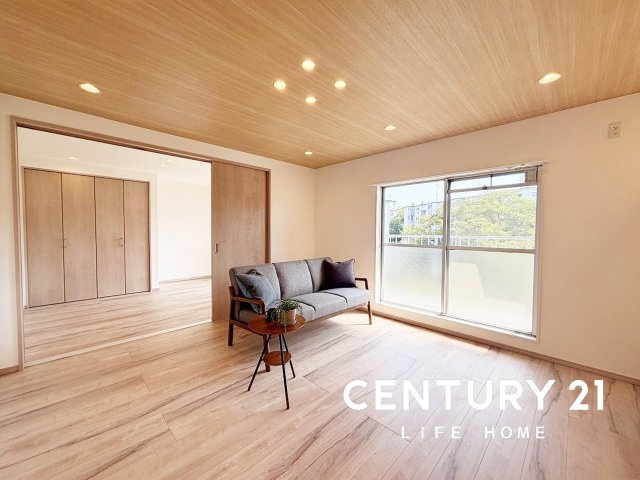 南向き！新規リノベーション済み♪【宮前平グリーンハイツ24号棟】の画像