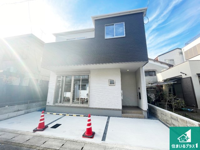 京都市伏見区向島庚申町　第3期　新築一戸建ての外観|お客様に長く安心して住んでいだだける事にこだわった家づくり！住んでからのアフターサービスにもしっかりと取り組んでいます！