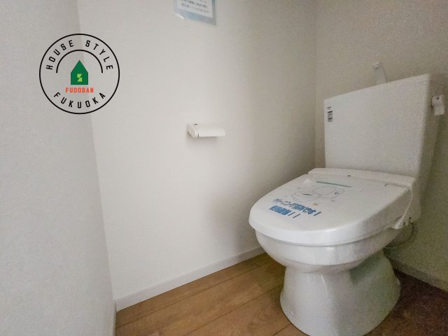 福岡市南区中尾2丁目第3-1棟（1号棟）　のトイレ|温水洗浄便座を完備しております。2ヶ所にトイレがあるのは朝の慌ただしい時間も安心です。