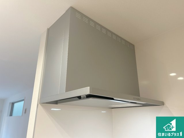 20(祝)21(土)22(日)現地説明会　堺市堺区老松町の設備|スタイリッシュな印象のフラットタイプ！ＬＥＤ照明付き！